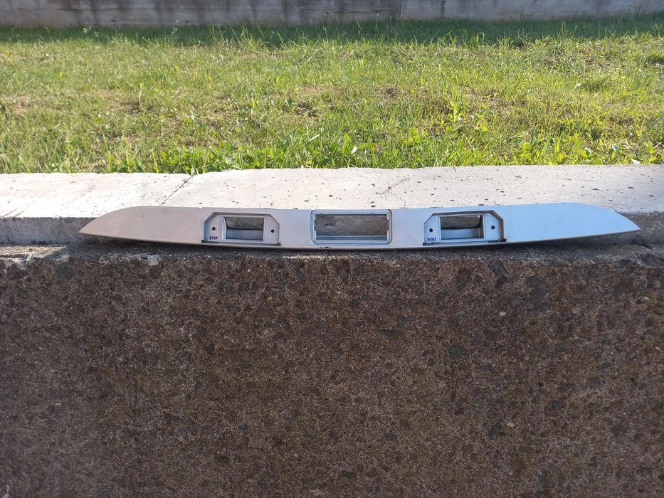 Накладка кришки бвгажника форд с макс