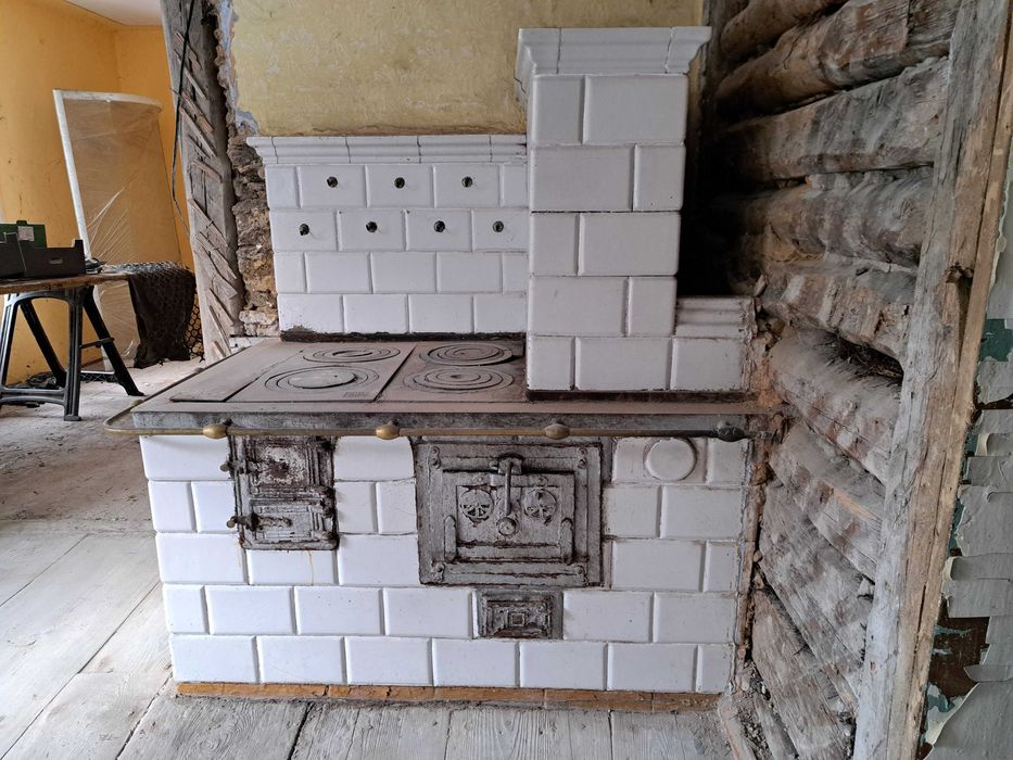 Przedwojenne kafle, piec kaflowy