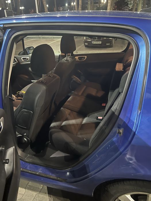 Продам  Peugeot 307 на автоматі стан доглянутий.