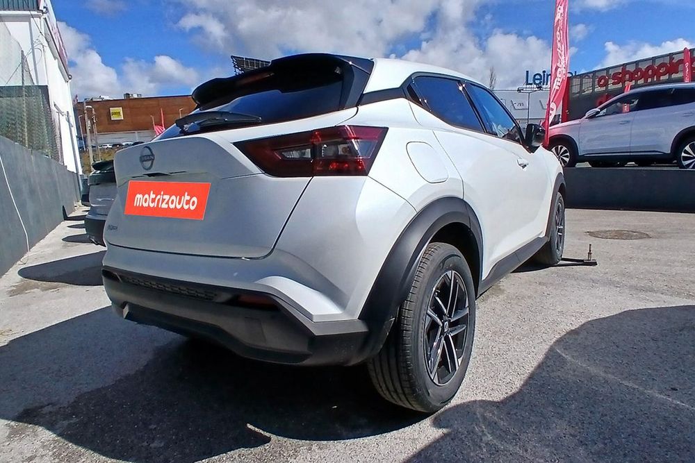 Nissan Juke 1.0 DIG-T N-Connecta