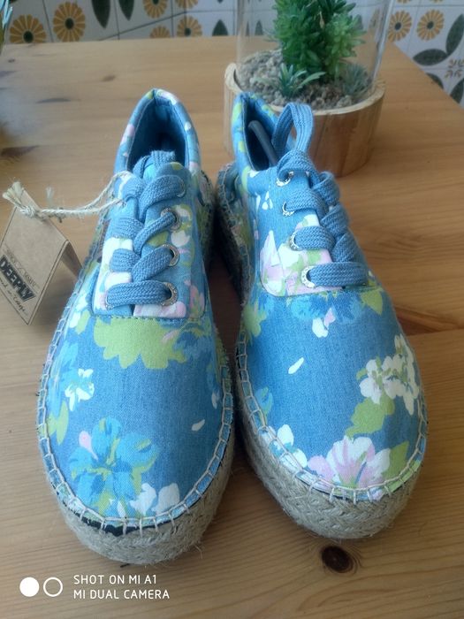 Sapatos senhora DEEPLY