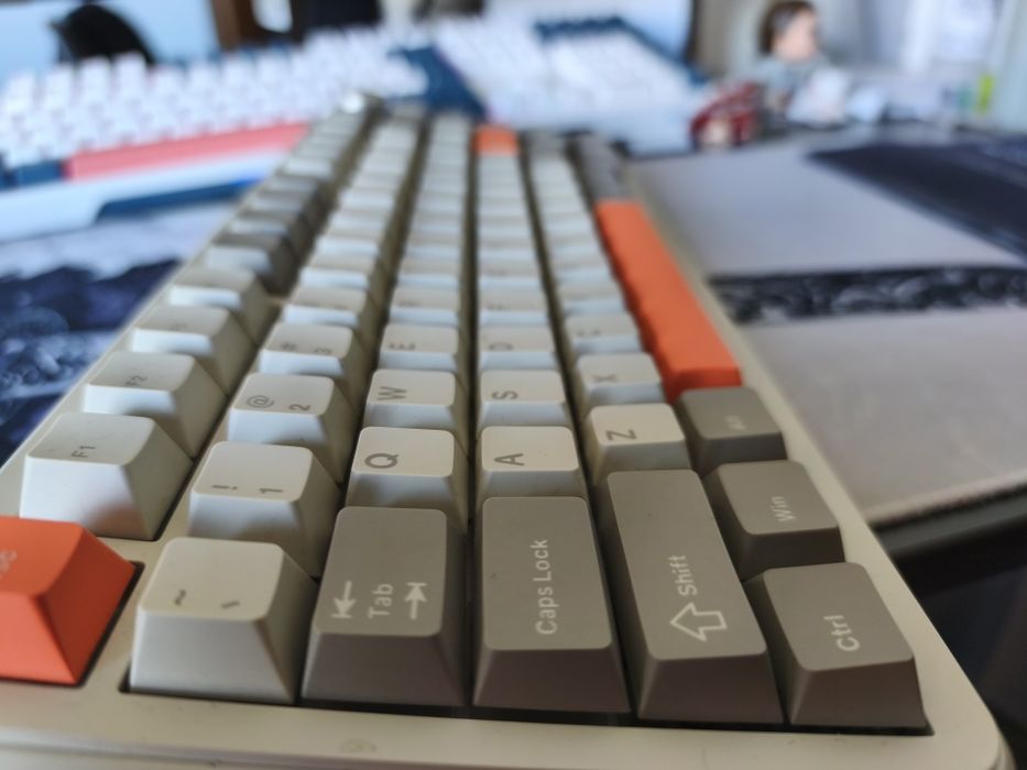 Teclado mecanico sem fios AJAZZ AK820 MAX + set de keycaps
