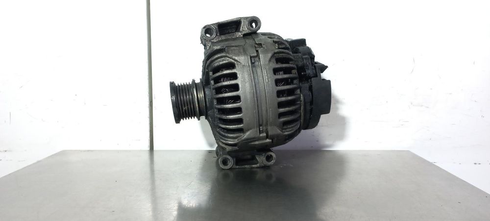 Alternador Mercedes-Benz Sprinter Camión
