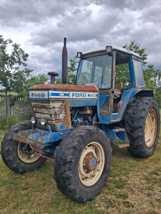 Ford 7700 -7710  Ford z kosiarką deutz fahr