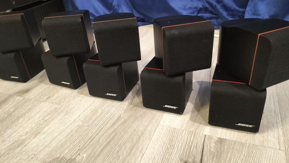 Kolumny Bose Cube