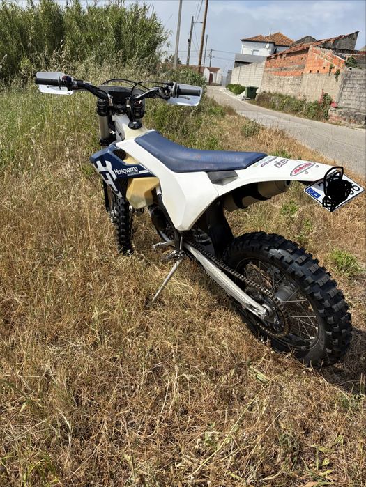 Husqvarna TE 150 carburador