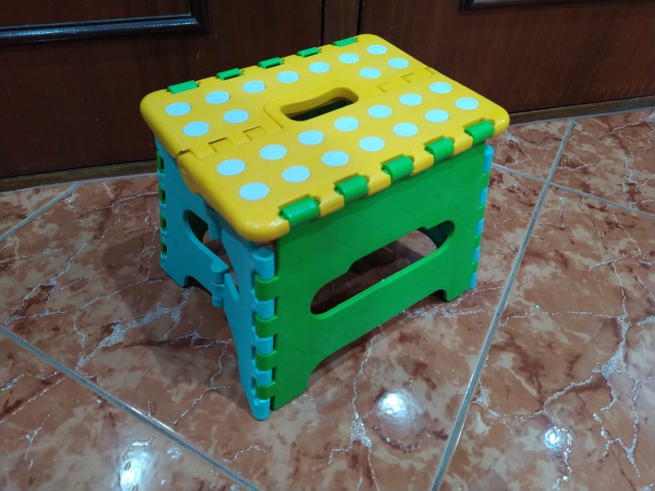 Banco para bebé dobrável infantil casa quarto apartamento vivenda.