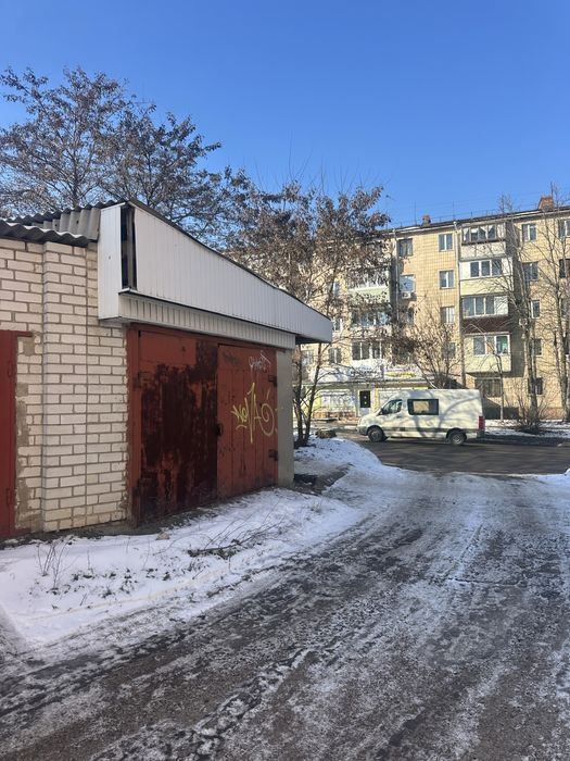 Пропонуємо до продажу Капітальний  Гараж в Центальній частині міста