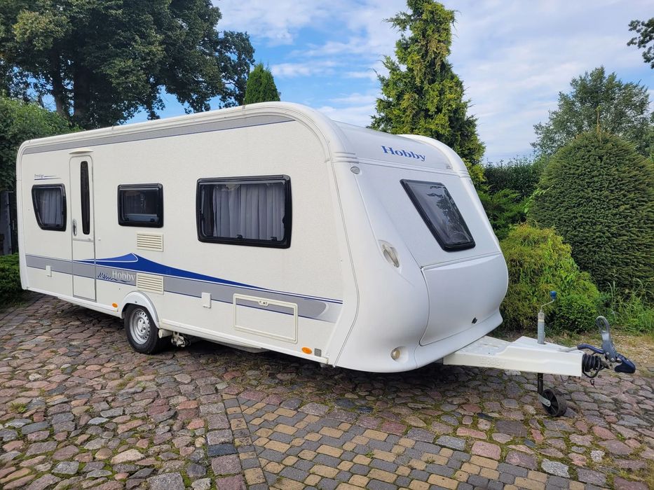 Hobby Hobby 560  mover, przedsionek Isabella Penta, przyczepa kempingowa
