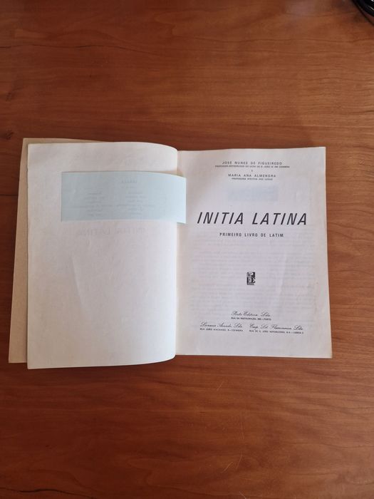 Livro "Initia Latina", de José Nunes de Figueiredo