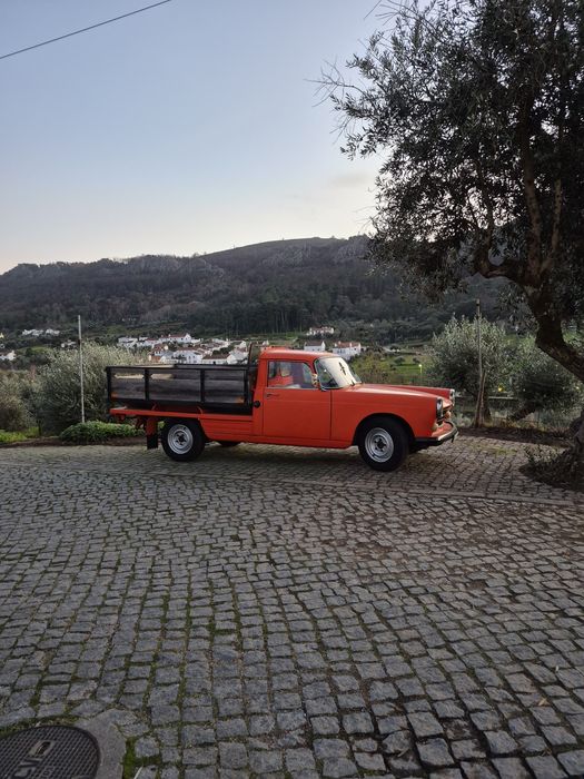Peugeot 404 caixa aberta