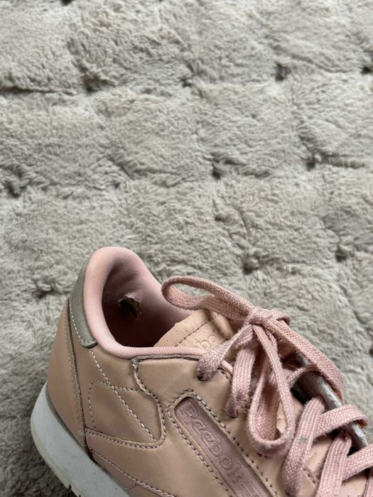 Różowe jasne pudroworóżowe buty trampki sneakersy sportowe reebok