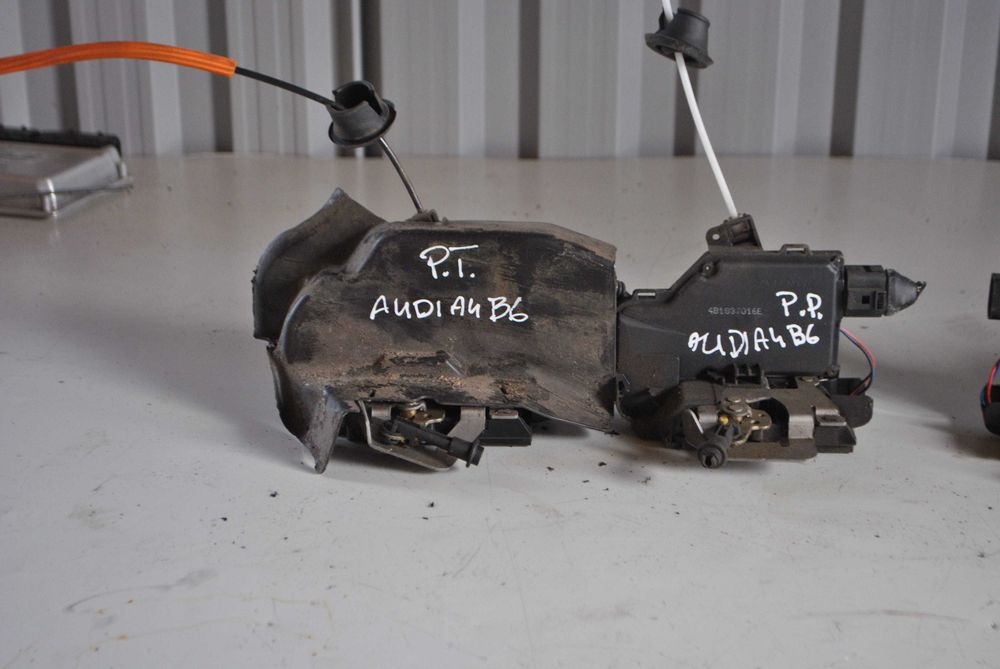 Zamek drzwi  lp/lt/pp/pt Audi A4 b6