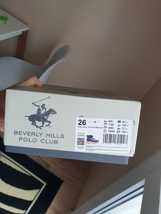 Buty zimowe r. 26