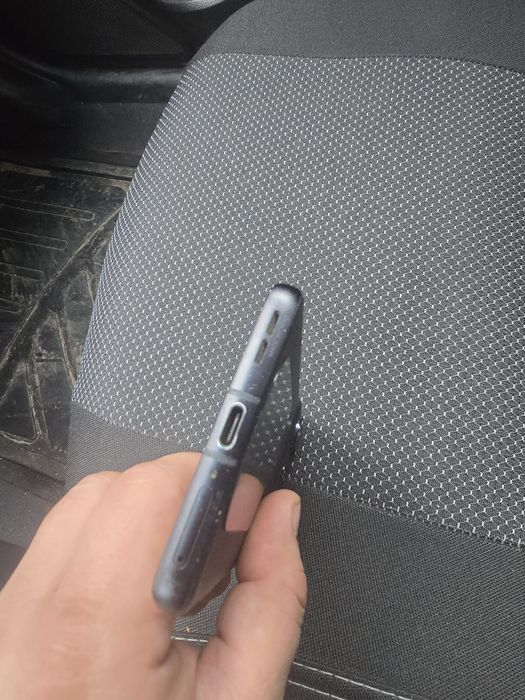 Продам Motorola edge 50 pro  на 512 гб