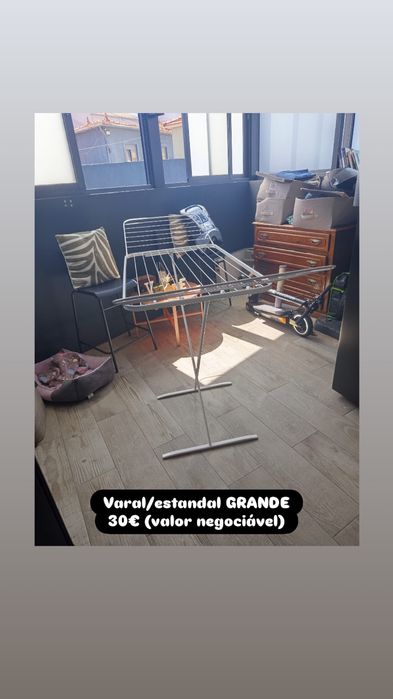Kit mesa e caseira em otimo estado e estandal grande novo