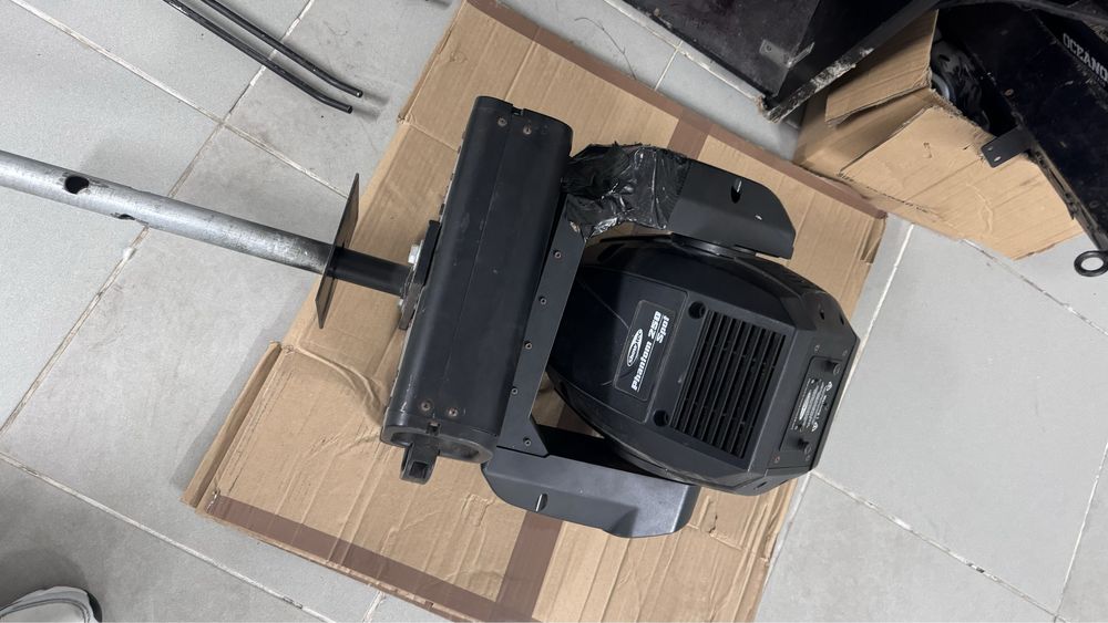 Motor elétrico Phantom 250 Star com suporte para montagem