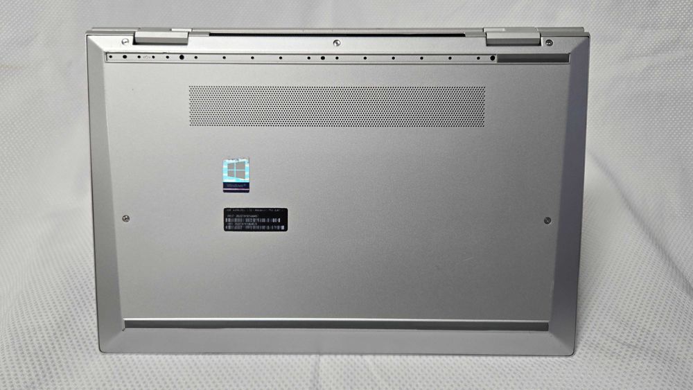 HP EliteBook x360 830 G8