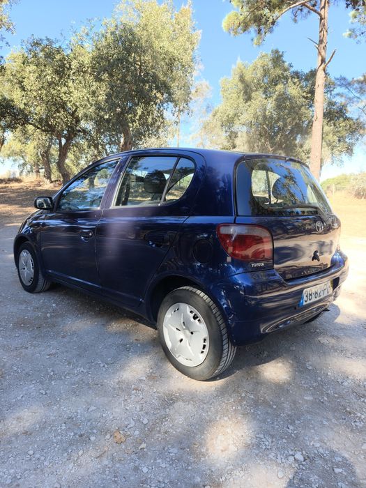 Toyota Yaris 1.0 Vvti — photo 3