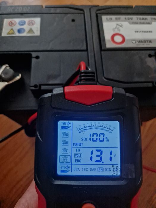 Akumulator Varta  70ah 760A 12V EBF