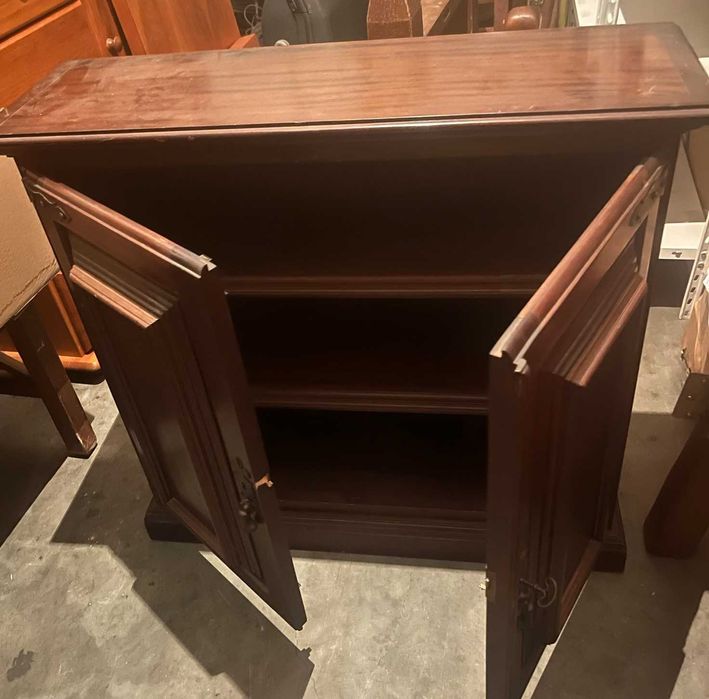 Comóda / Aparador c/Prat., Madeira Genuína L85xA80xP28, Bom Estado.