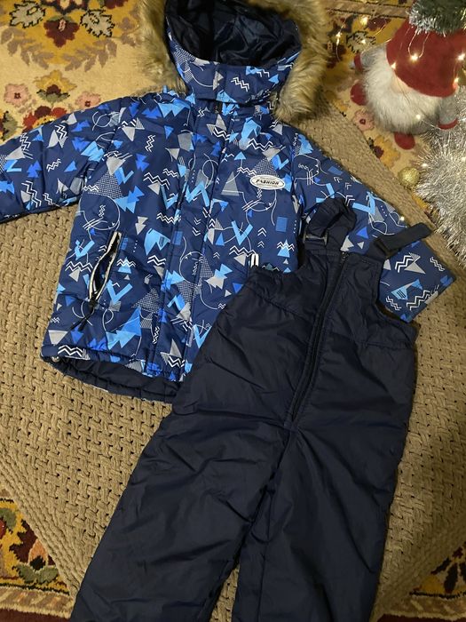Зимний комбинезон 4-5 лет