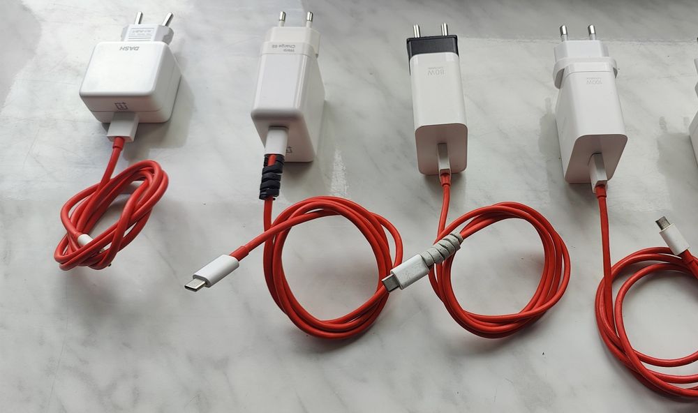 Зарядне OnePlus 20w ,  100w