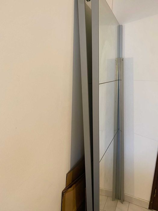 Portas de roupeiro espelhadas