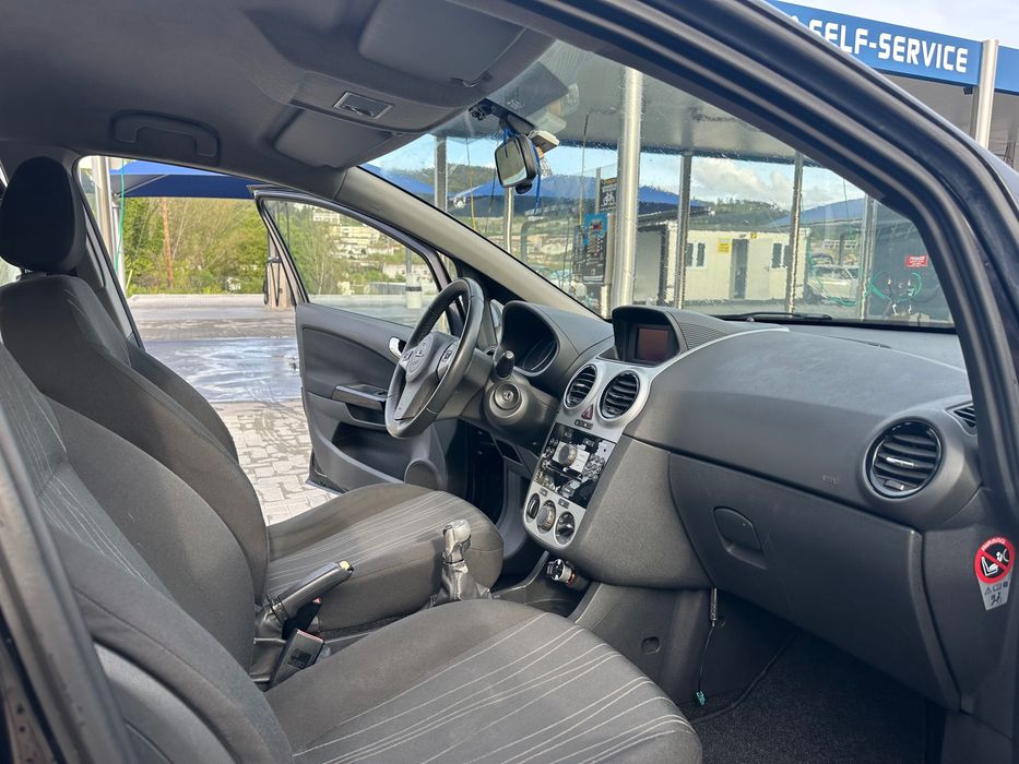 Opel Corsa D 1.2 Hatchback