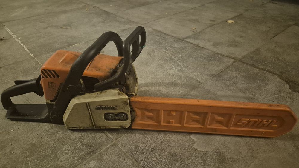 Pilarka Stihl MS 170