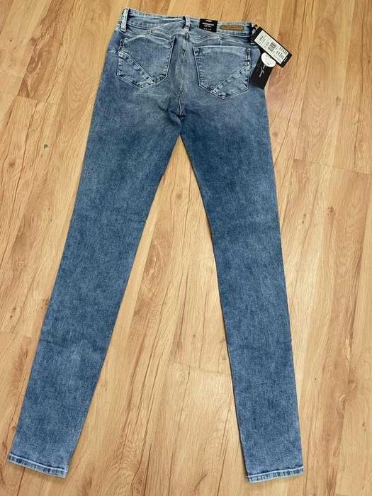 Jeansy Mavi Adriana Super Skinny Push-Up W26 L34
