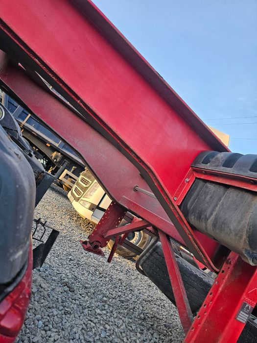 Напівпричіп самоскид