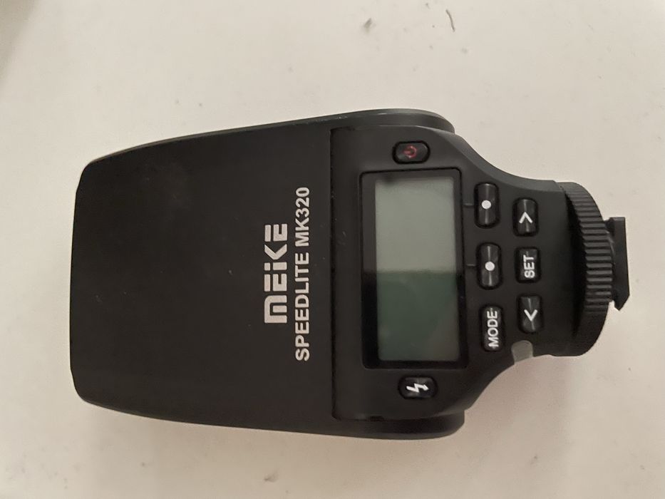 Спалах Meike Speedlite MK320 для Sony MK320s