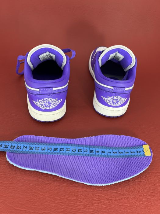 Кросівки Дитячі 36,5р. Nike Air Jordan 1 Low 'Psychic Purple