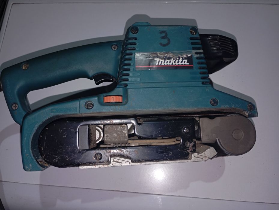 Ленточная шлифмашина Makita оригинал