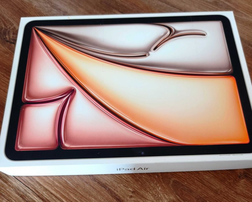 Nowy Apple IPad Air M3 11" 128GB Cellular Gold = Starlight Nowy