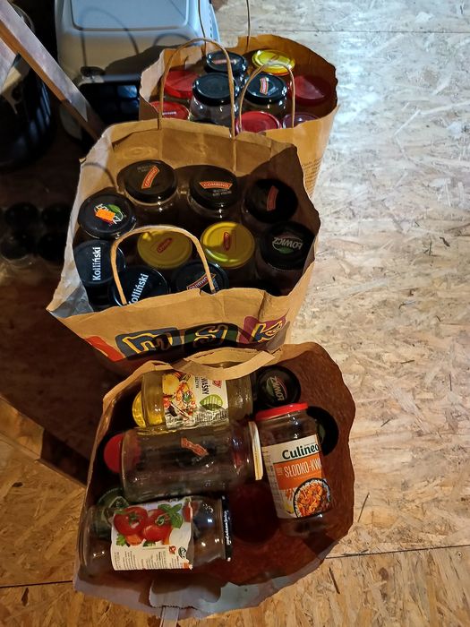 Słoiki z nakrętkami po sosach 0.53 l - 55 szt!