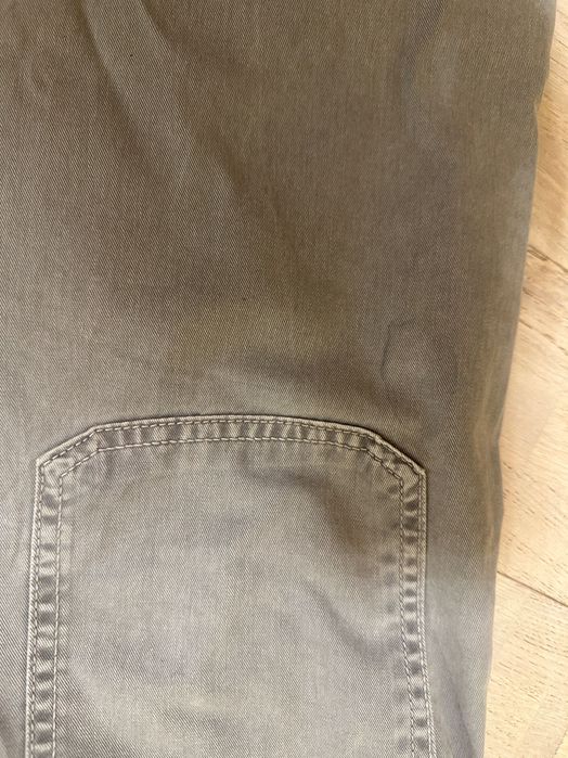 Джинси сірі, МОМ та ДЖОГЕР