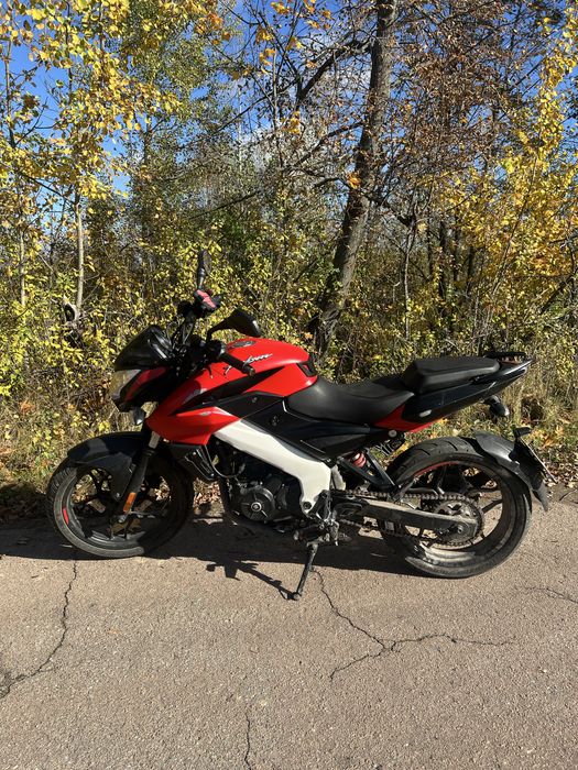 Bajaj pulsar ns200