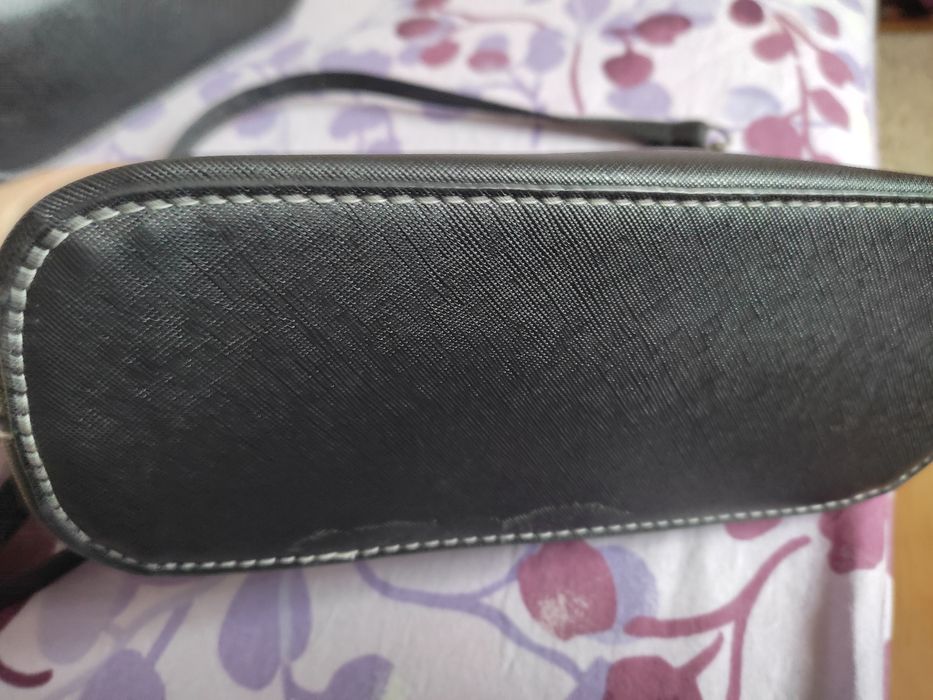 Крос -боді, дівчача сумка через плече