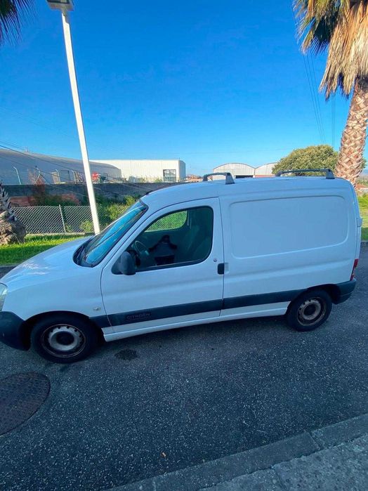 Topíssima Carrinha branca Citroen Berlingo