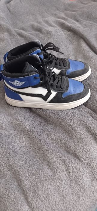 Sneakersy  za kostkę 36
