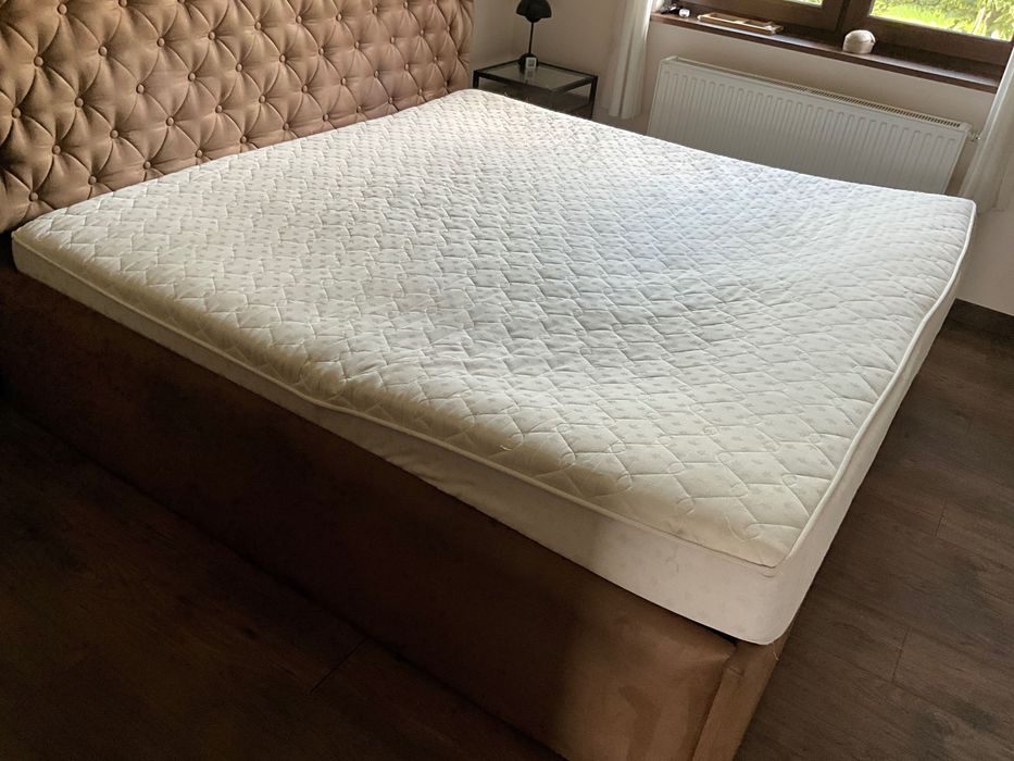 Materac 200x200 Koło Estrella Visco