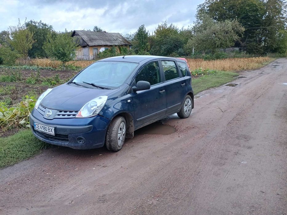 Продам nissan Note 1.4