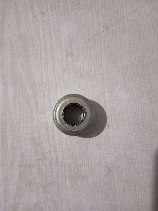 Сальник водяного насоса, помпы 1102, 2410, ВАЗ, КаМАЗ