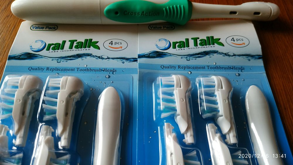 Насадка к зубной щетки  Oral b орал би электрической