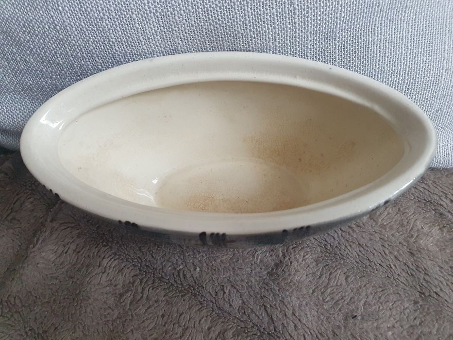 Bombonierka pikasiak. Fajans Włocławek