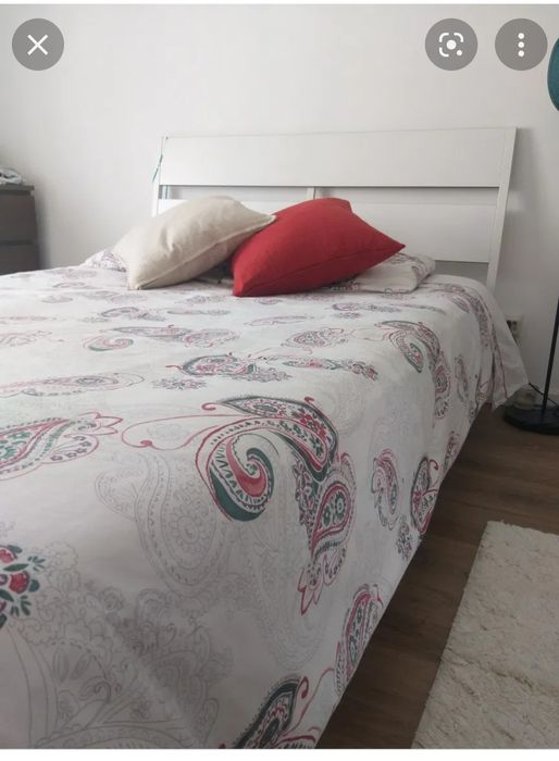 Vendo estrutura de Cama como Nova