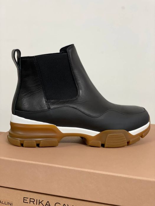 Чёрные кожаные ботинки  сникерсы челси  Erika Cavallini