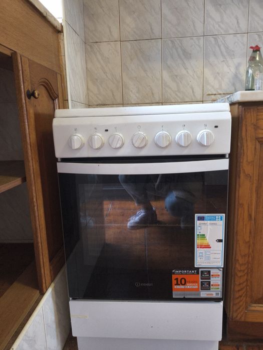 Fogão elétrico como novo